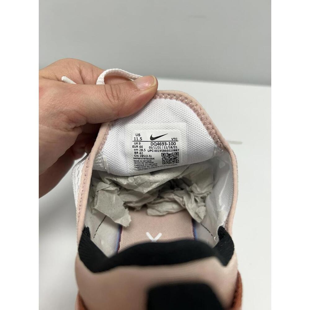 Nike Air Max 270 Sneakers - Picture 8 of 8